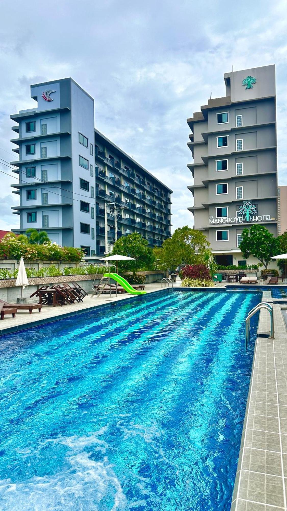 Mangrove Prestige Hotel Na Chom Thian Exteriör bild